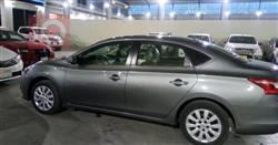 نیسان سێنترا